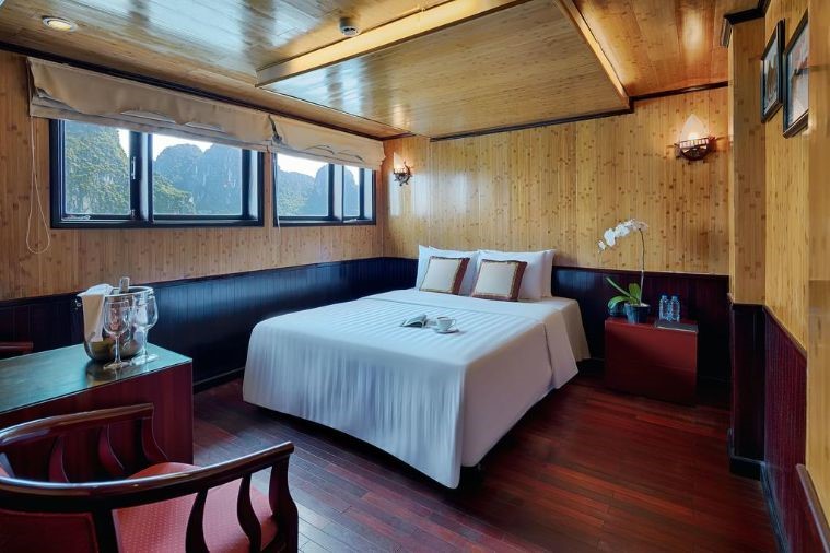 Syrena Cruises Hạ Long